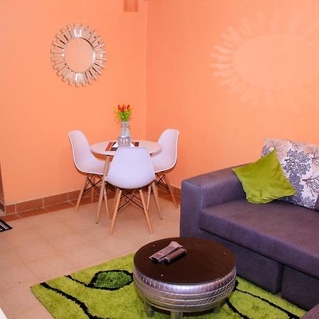 نيفاشا Cozy Homes 1 Bedroom House With Wi-Fi King Size Bed. Free Parking المظهر الخارجي الصورة