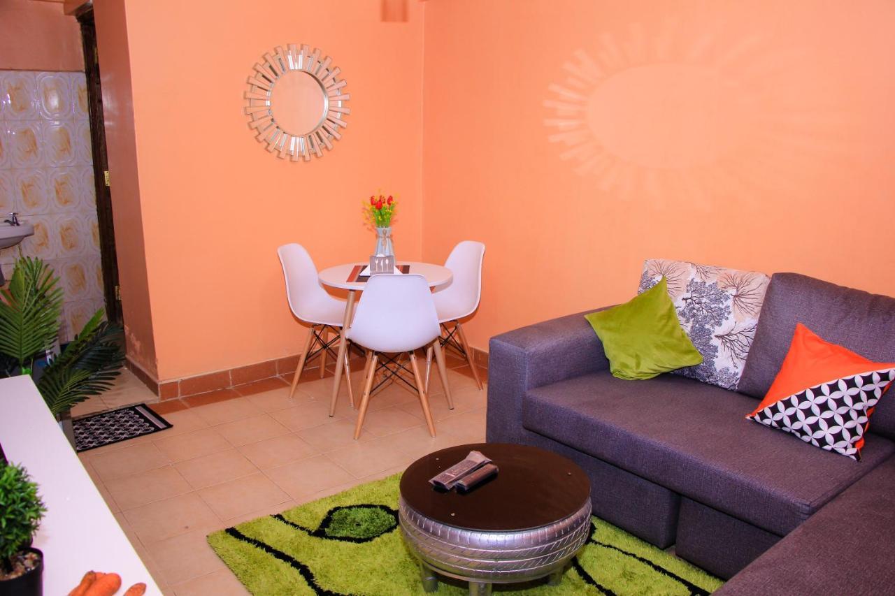 نيفاشا Cozy Homes 1 Bedroom House With Wi-Fi King Size Bed. Free Parking المظهر الخارجي الصورة